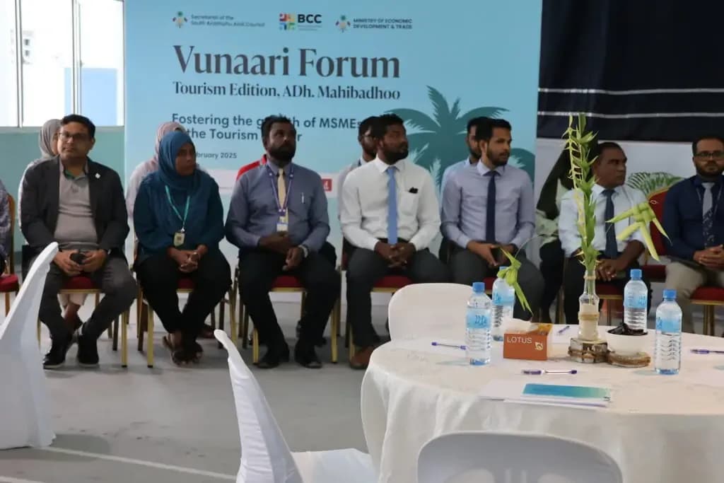  The tourism industry is targeted by the “Vunari Forum” held in Adh. Mahibadhoo